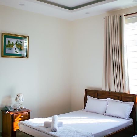 Nhat Nga Hotel Вунгтау Экстерьер фото